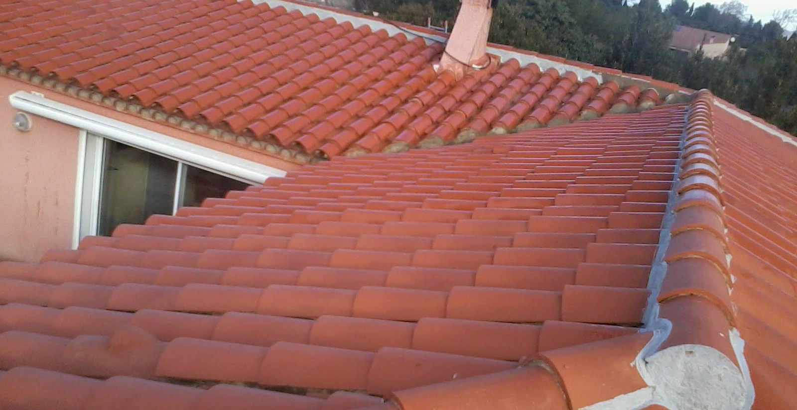 Nettoyage toiture et façade maison : isolation et confort